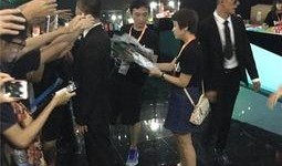 体育生栏杆救人操视频吃瓜 独家爆料cj美女,独家揭秘CJ美女幕后故事